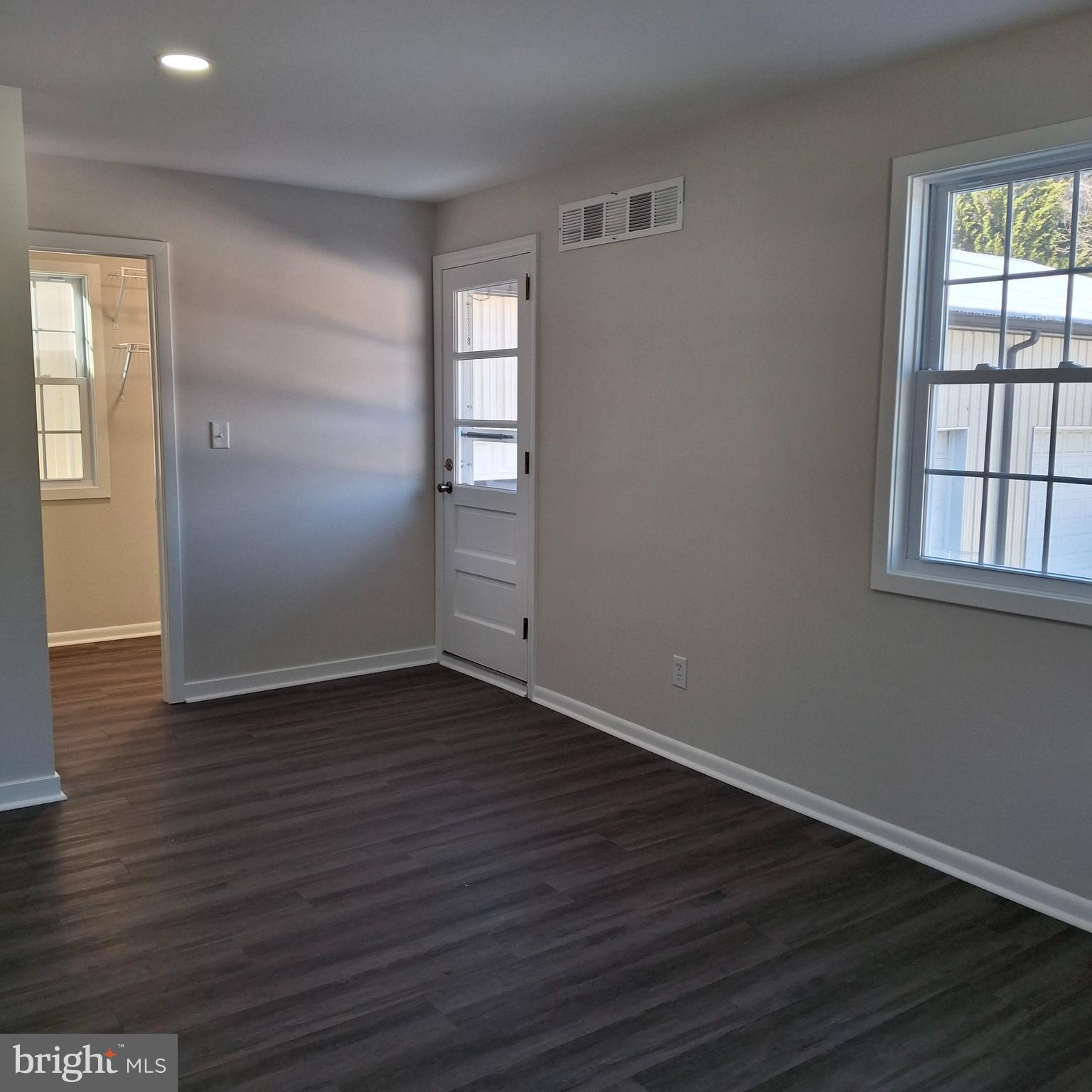 1070 Yorklyn Road, Unit TOP Hockessin, DE 19707 - Photo 18 of 25 2nd Bathroom