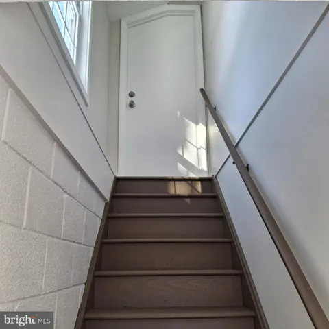 $1,795 | 1072 Yorklyn Road, Unit TOP, Hockessin, DE 19707