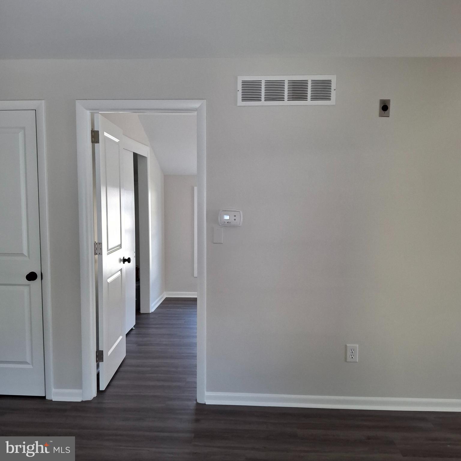 1072 Yorklyn Road, Unit TOP Hockessin, DE 19707 - Photo 10 of 25 Entrance to Bedroom of Main Living