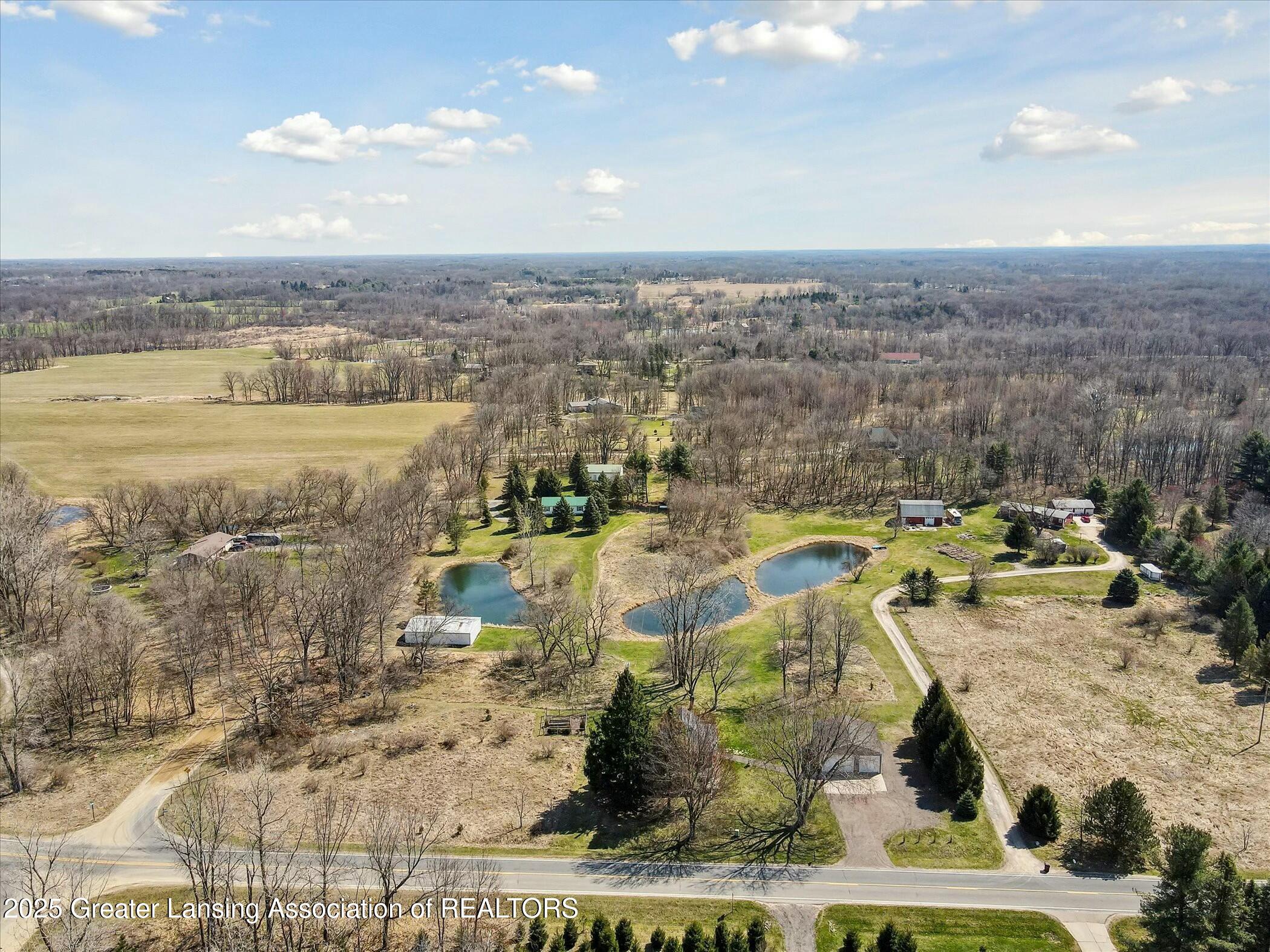 11049 Upton Road Bath, MI 48808 - Photo 47 of 57 tempImageojhS9R