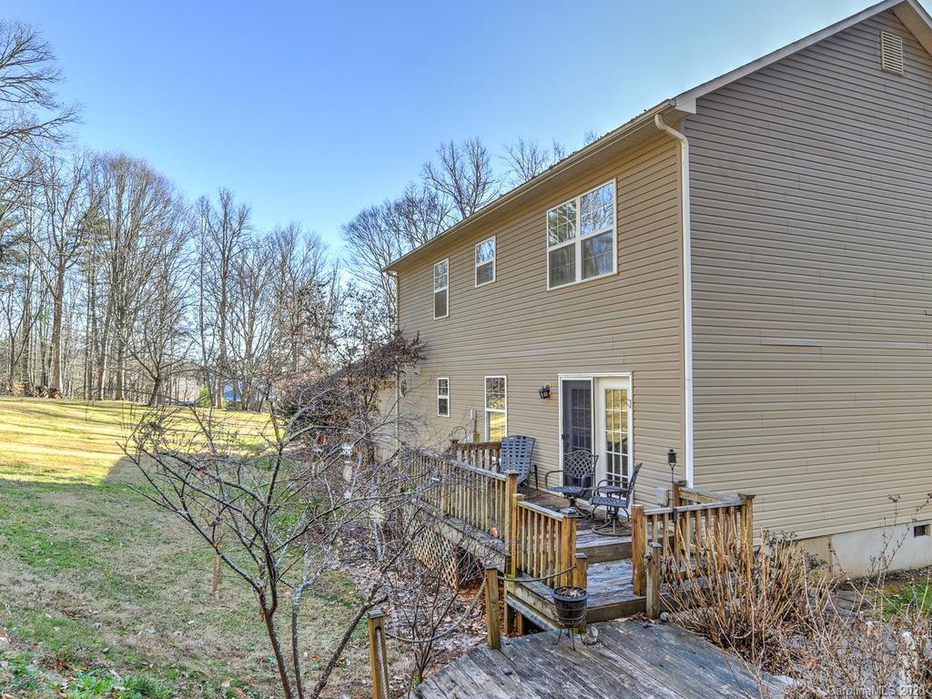 204 Kelly Hunter Road Marshall, NC 28753 - Photo 32 of 36 Gallery Image 32