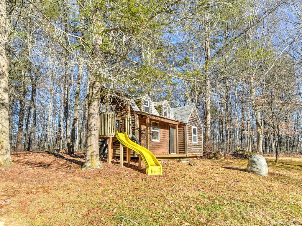 204 Kelly Hunter Road Marshall, NC 28753 - Photo 34 of 36 Gallery Image 34