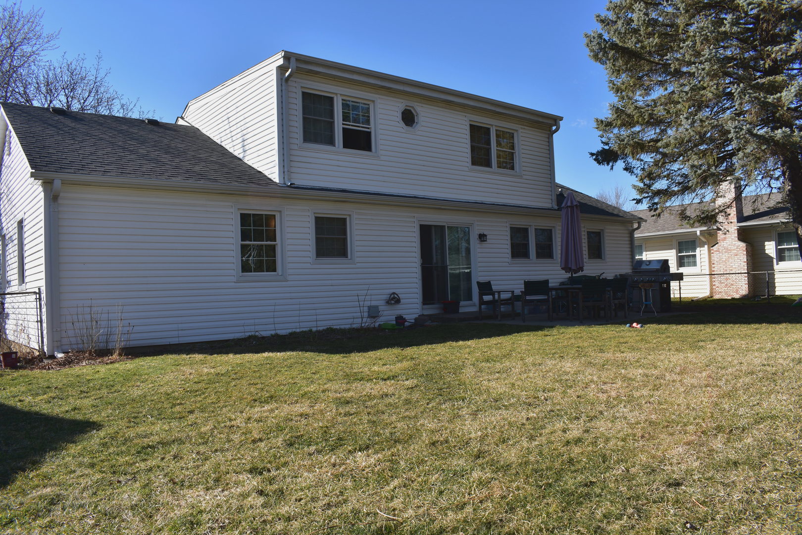 680 Indian Spring Lane Buffalo Grove, IL 60089 - Photo 15 of 16