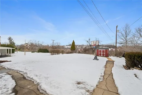 $260,000 | 5354 Greenridge Drive, Pittsburgh, PA 15236