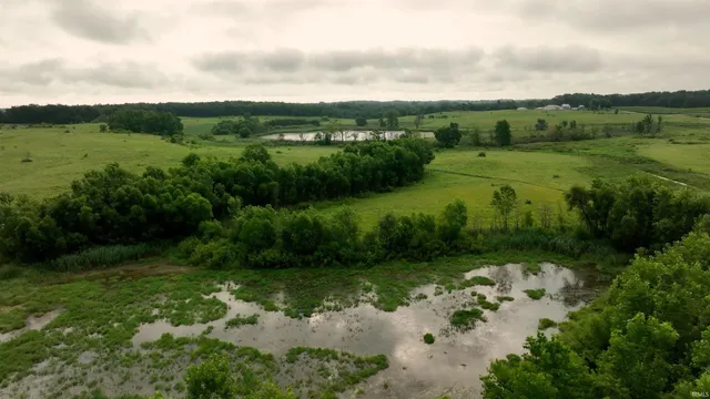 $2,400,000 | 7404 West 1400 North, Silver Lake, IN 46982