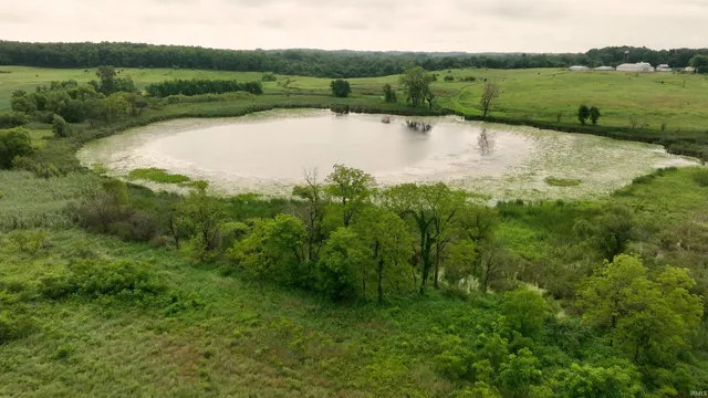 $2,400,000 | 7404 West 1400 North, Silver Lake, IN 46982