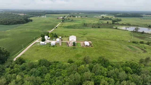 $2,400,000 | 7404 West 1400 North, Silver Lake, IN 46982