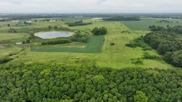 $2,400,000 | 7404 West 1400 North, Silver Lake, IN 46982