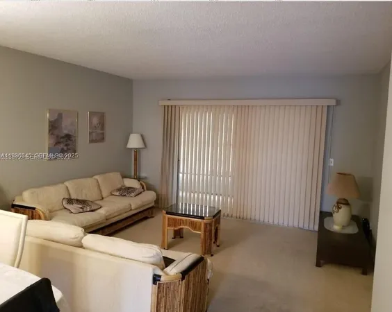 $1,500 | 2 Abbey Lane, Unit 206, Delray Beach, FL 33446
