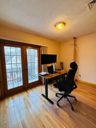 $3,300 | 24 Meacham Street, Unit 2, Somerville, MA 02145