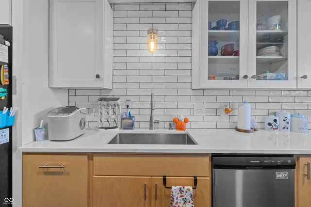 $319,900 | 1504 McClure Road, Columbus, IN 47201