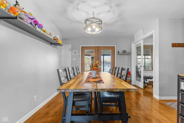 $319,900 | 1504 McClure Road, Columbus, IN 47201