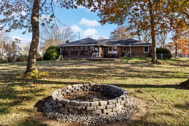 $319,900 | 1504 McClure Road, Columbus, IN 47201