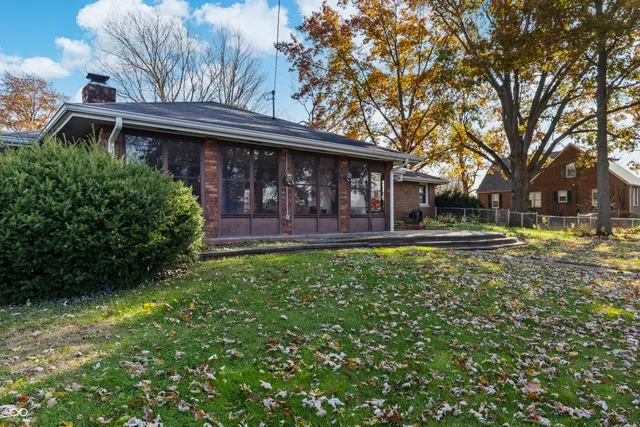 $319,900 | 1504 McClure Road, Columbus, IN 47201