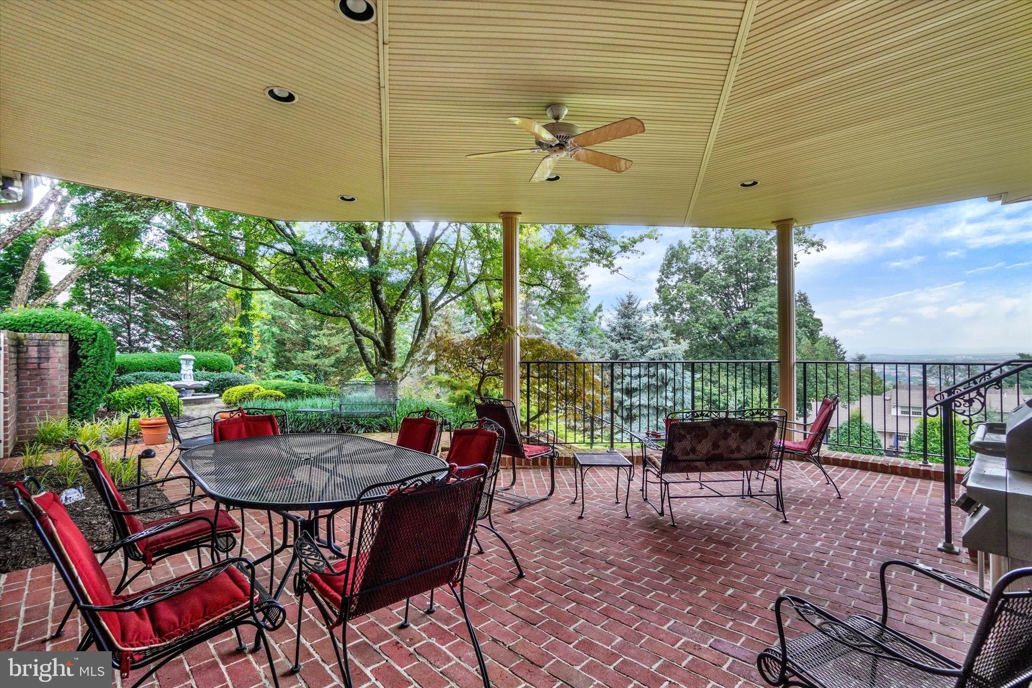 925 Summit Circle North York, PA 17403 - Photo 19 of 67 Large, covered brick patio
