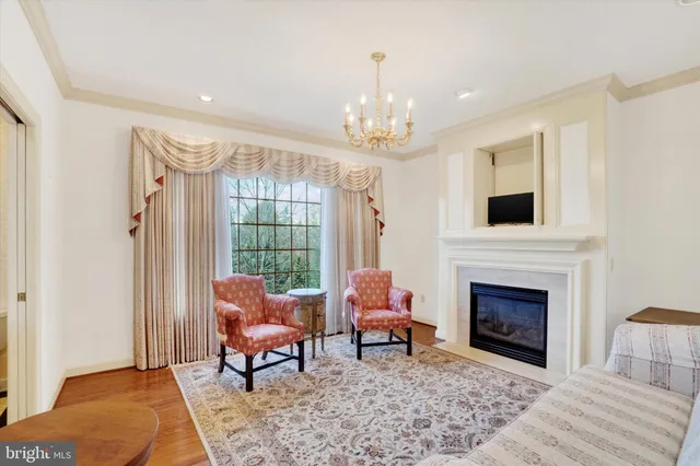 $1,275,000 | 925 Summit Circle North, York, PA 17403