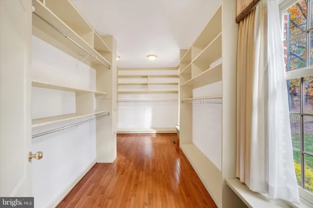 $1,275,000 | 925 Summit Circle North, York, PA 17403