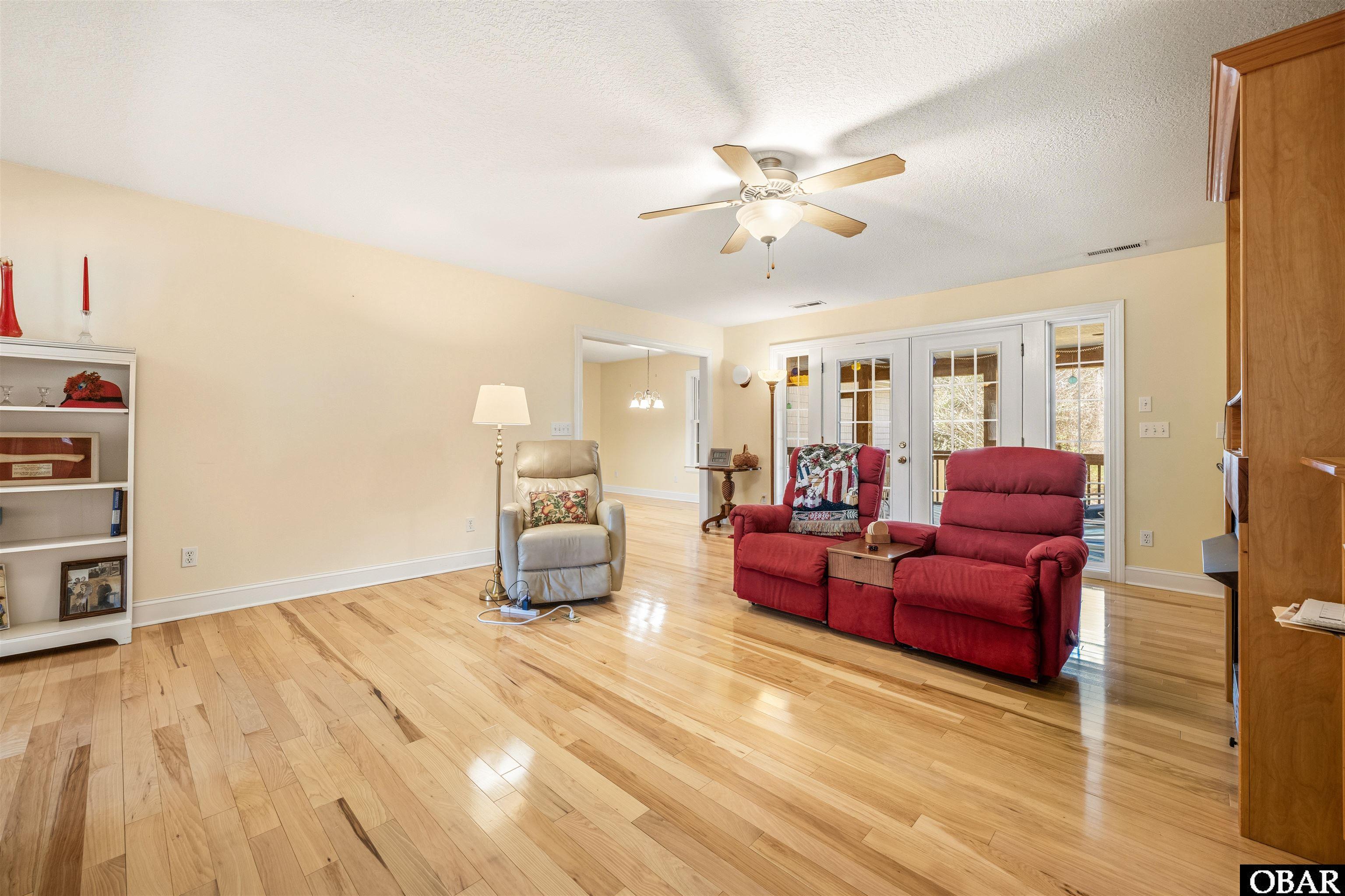 2032 Creek Road Kitty Hawk, NC 27949 - Photo 11 of 44