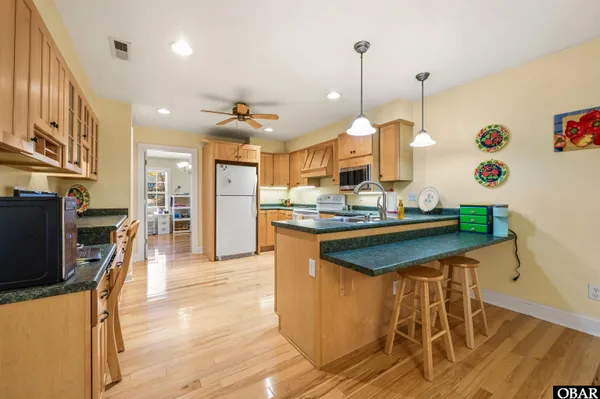 $849,000 | 2032 Creek Road, Kitty Hawk, NC 27949