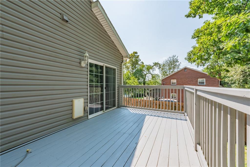 1452 Cliffview Road Pittsburgh, PA 15212 - Photo 20 of 25 Gallery Image 20