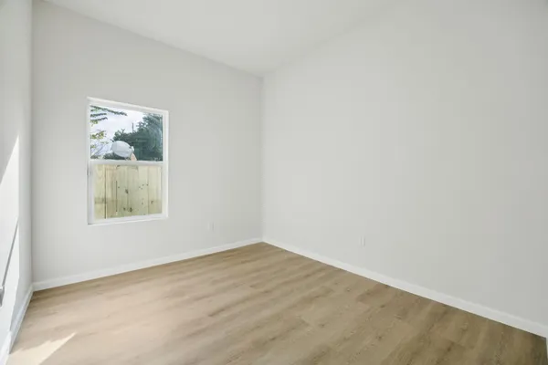 $1,650 | 422 New Hampshire Street, Unit B, Houston, TX 77029