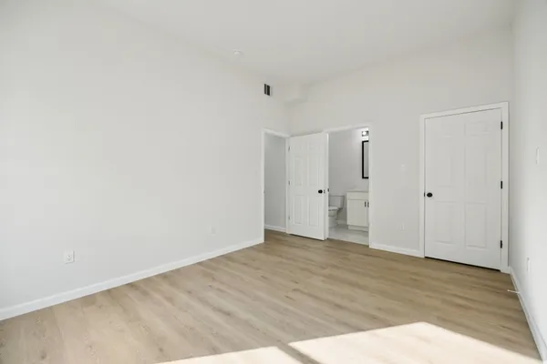 $1,650 | 422 New Hampshire Street, Unit B, Houston, TX 77029