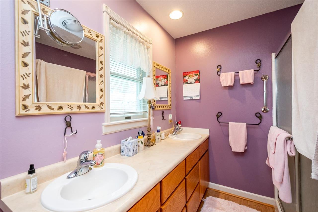 1419 Angle Road Southwest Kalona, IA 52247 - Photo 17 of 37 Gallery Image 17