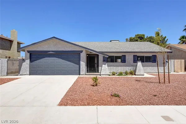 $2,100 | 1829 Runningbear Drive, Las Vegas, NV 89108