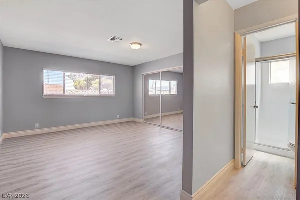 $2,100 | 1829 Runningbear Drive, Las Vegas, NV 89108