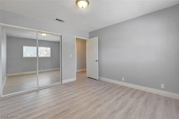 $2,100 | 1829 Runningbear Drive, Las Vegas, NV 89108