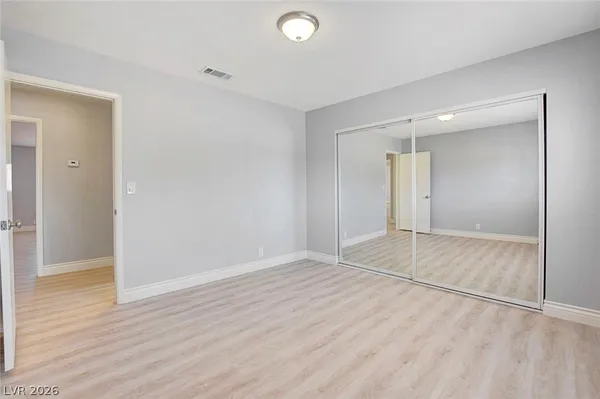 $2,100 | 1829 Runningbear Drive, Las Vegas, NV 89108
