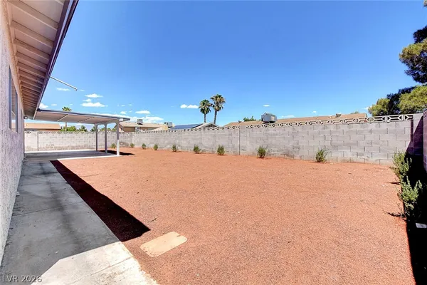 $2,100 | 1829 Runningbear Drive, Las Vegas, NV 89108