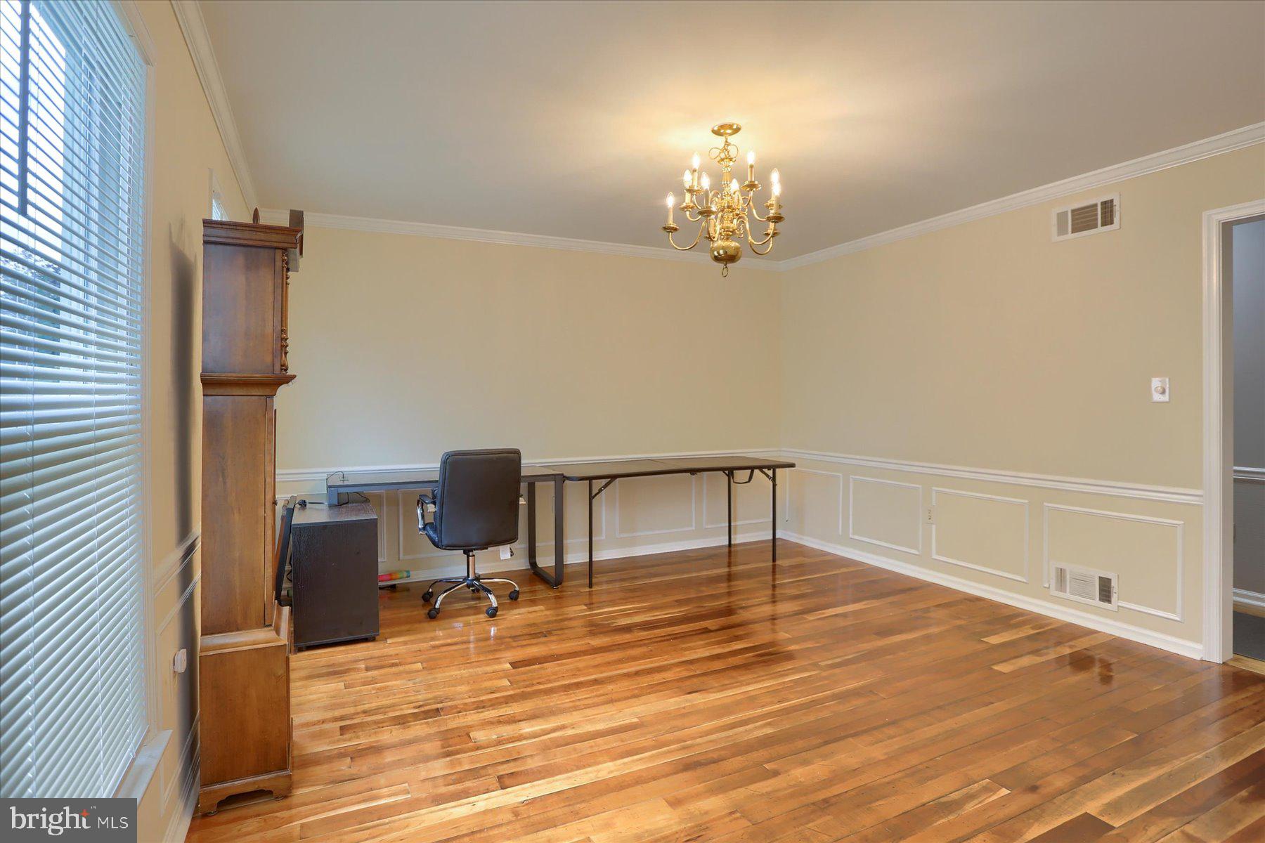 3704 Reichert Road Harrisburg, PA 17110 - Photo 5 of 44