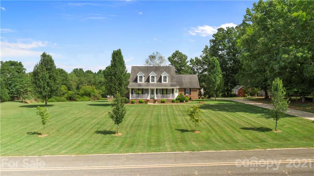 178 Buck Fraley Road Cherryville, NC 28021 - Photo 4 of 47 a view of a house with a big yard