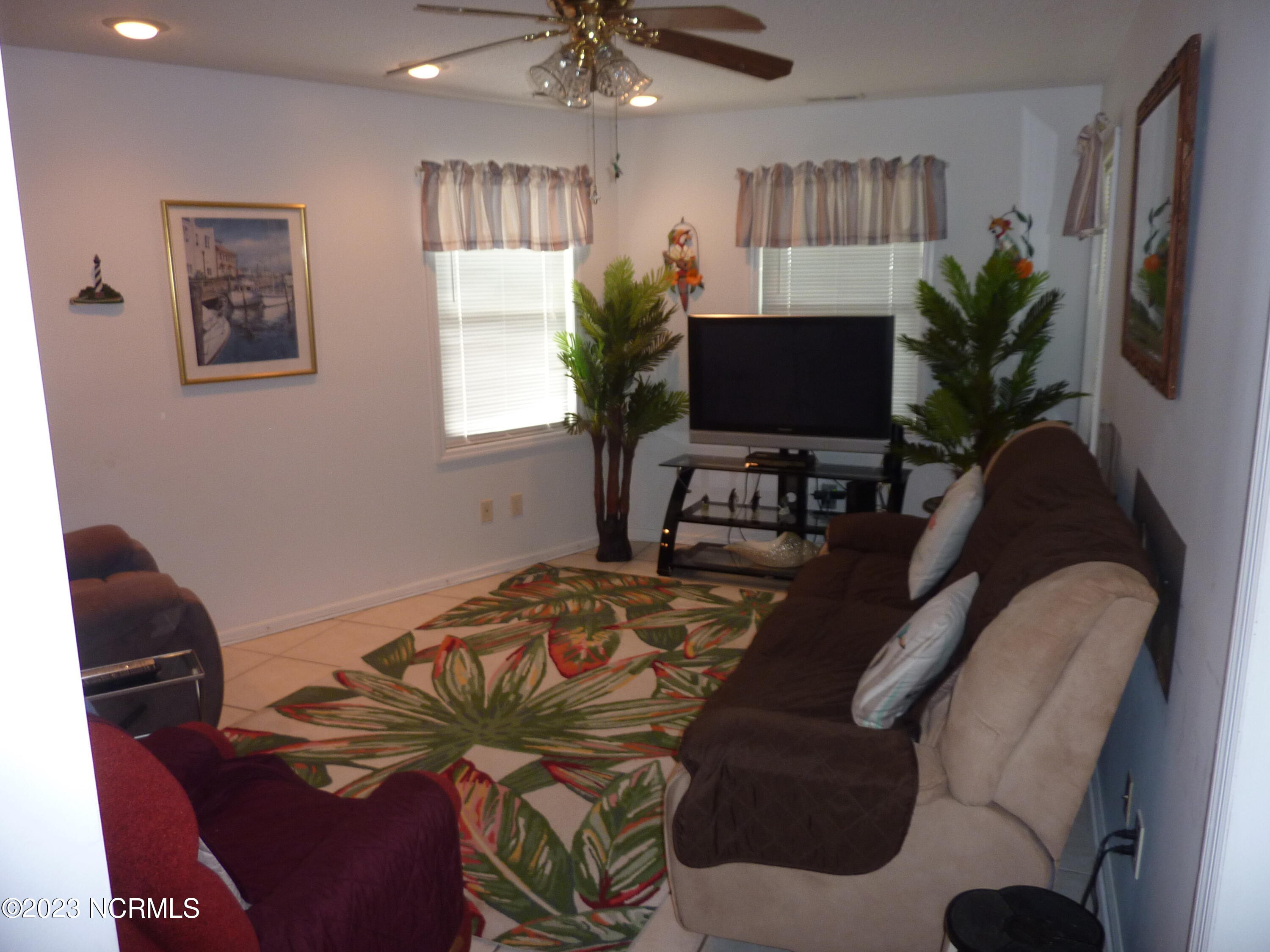 103 Pond Drive Atlantic Beach, NC 28512 - Photo 9 of 15 TV Room