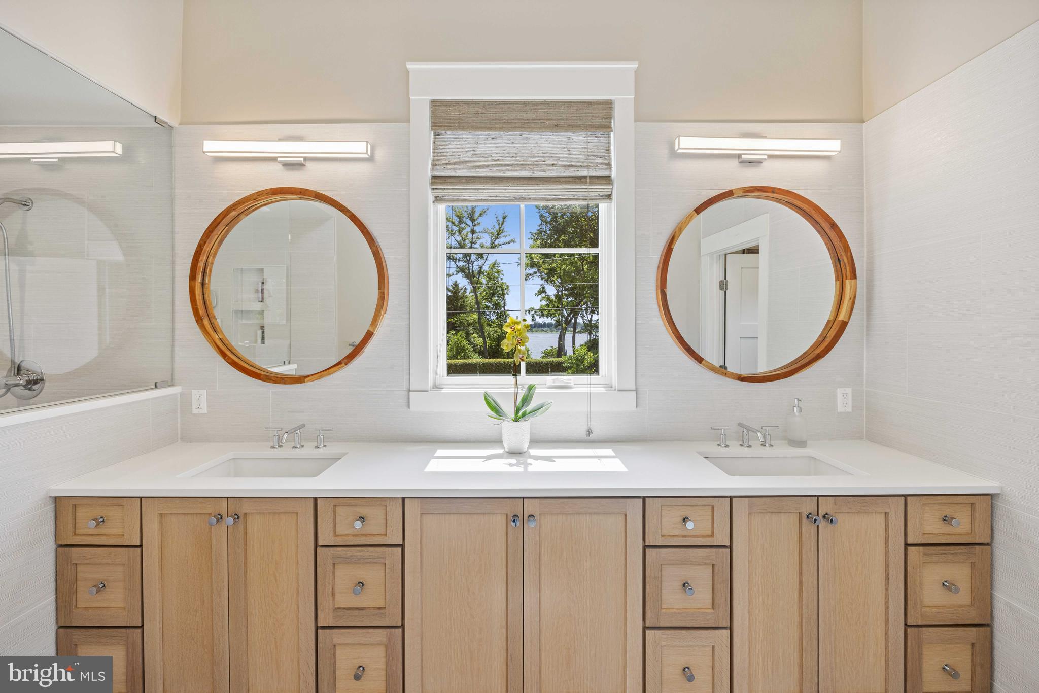 2018 Homewood Road Annapolis, MD 21409 - Photo 35 of 74 Owner's Vanity