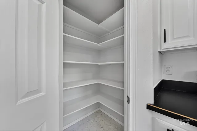 $529,000 | 3719 East Sage Court, Nampa, ID 83687