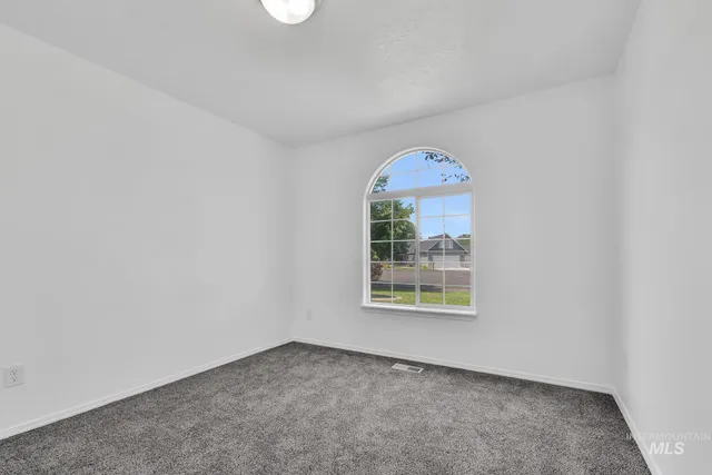 $529,000 | 3719 East Sage Court, Nampa, ID 83687