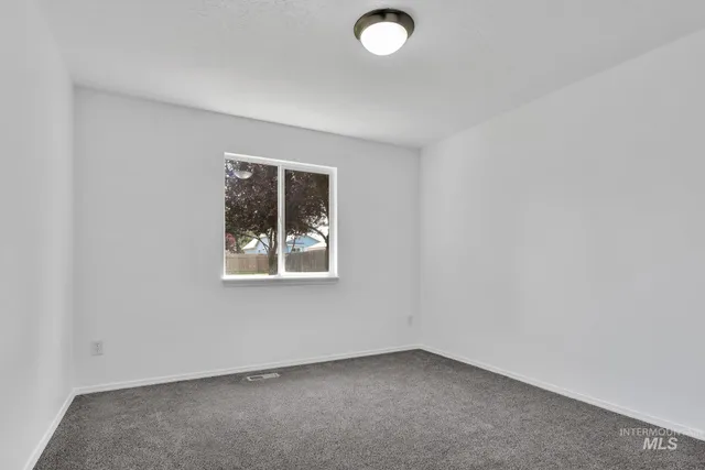 $529,000 | 3719 East Sage Court, Nampa, ID 83687