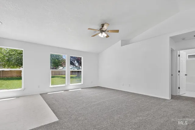 $529,000 | 3719 East Sage Court, Nampa, ID 83687