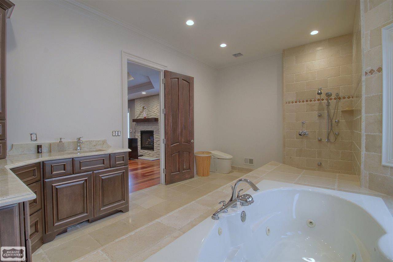 67303 Quail Ridge Washington, MI 48095 - Photo 23 of 47 31345770-22.JPG