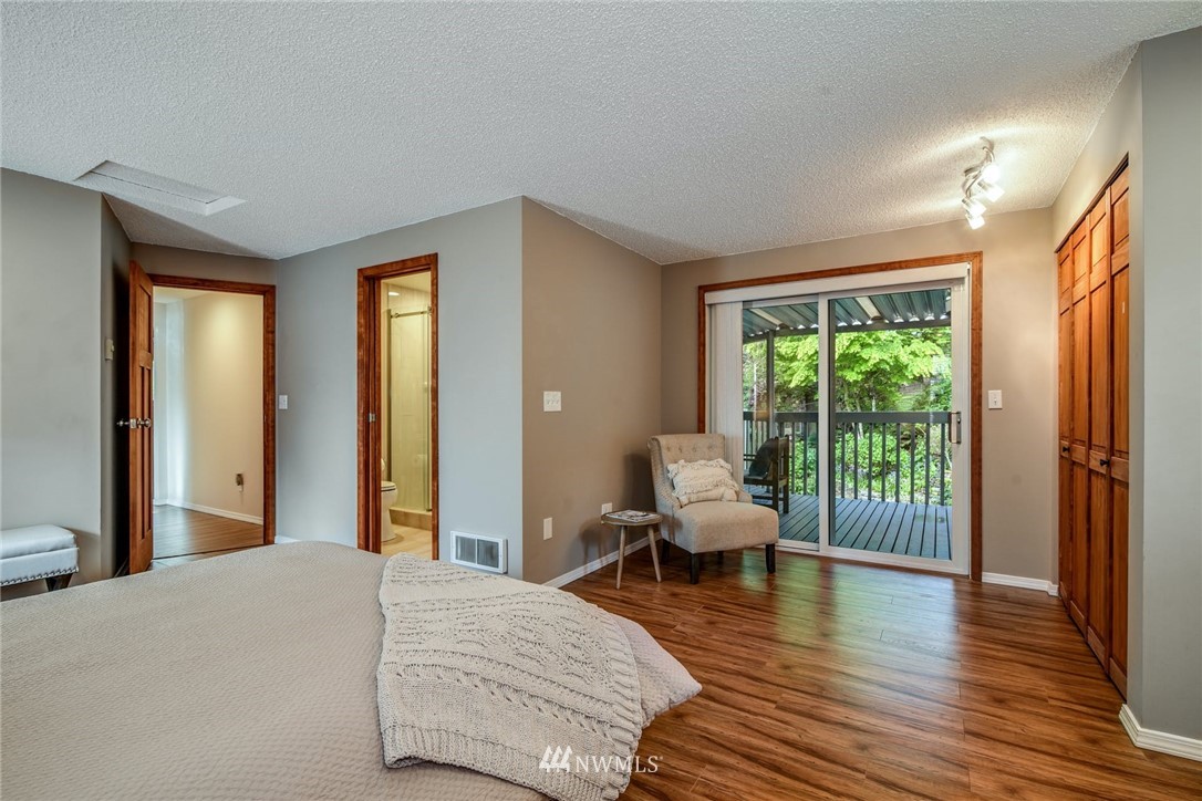 221 218th Place Southwest Bothell, WA 98021 - Photo 14 of 40