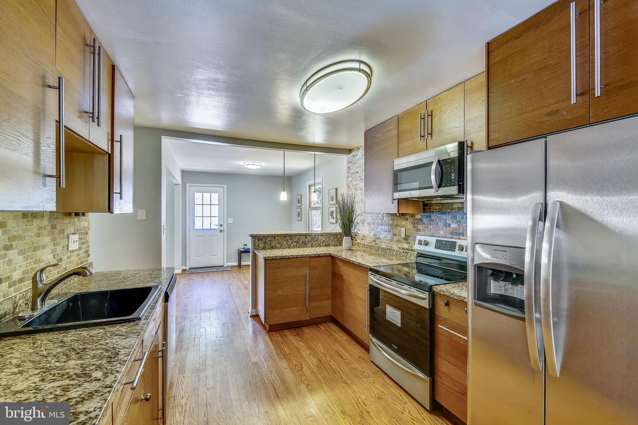 912 Lowander Lane Silver Spring, MD 20901 - Photo 13 of 41 Gallery Image 13