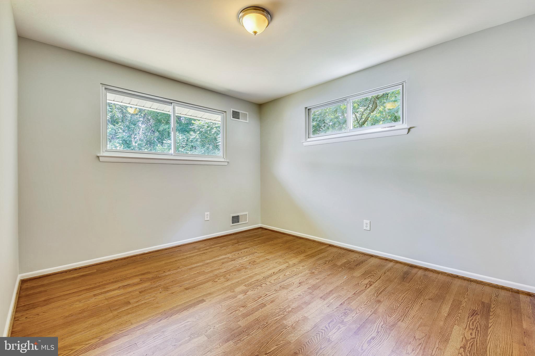 912 Lowander Lane Silver Spring, MD 20901 - Photo 21 of 41 Bedroom #3