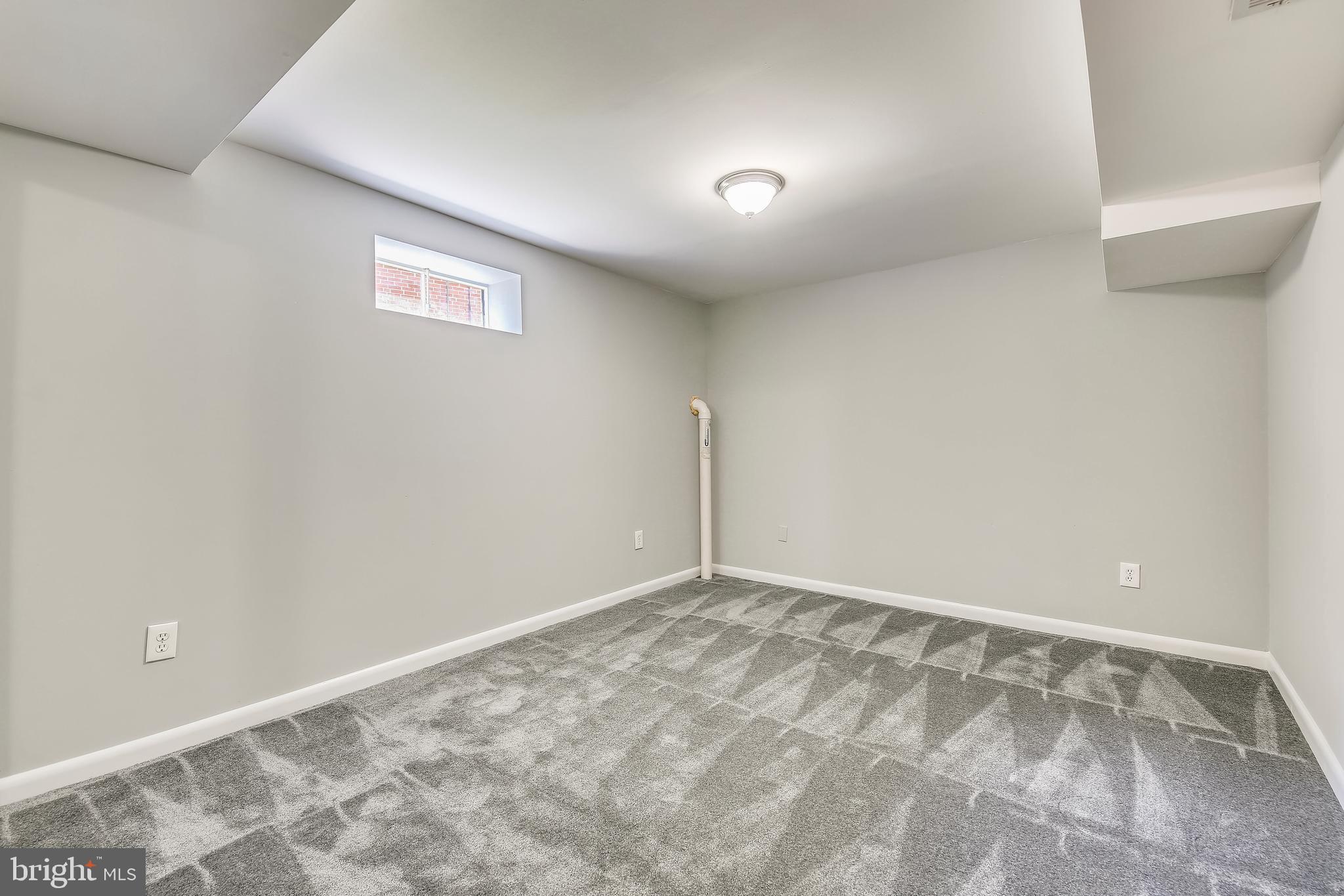 912 Lowander Lane Silver Spring, MD 20901 - Photo 30 of 41 Bedroom #5