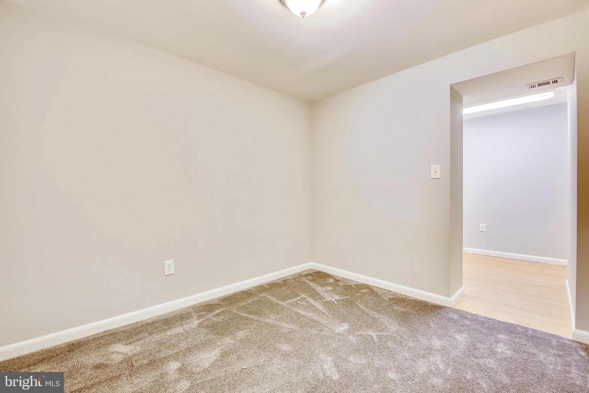 912 Lowander Lane Silver Spring, MD 20901 - Photo 33 of 41 LL Bonus room