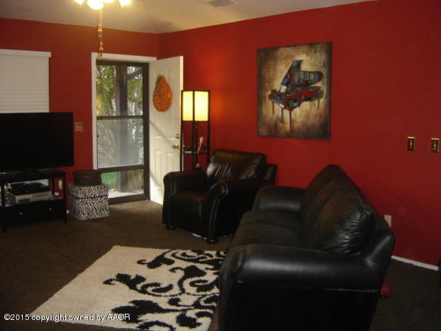 3103 Surf Drive Amarillo, TX 79110 - Photo 5 of 19 lr