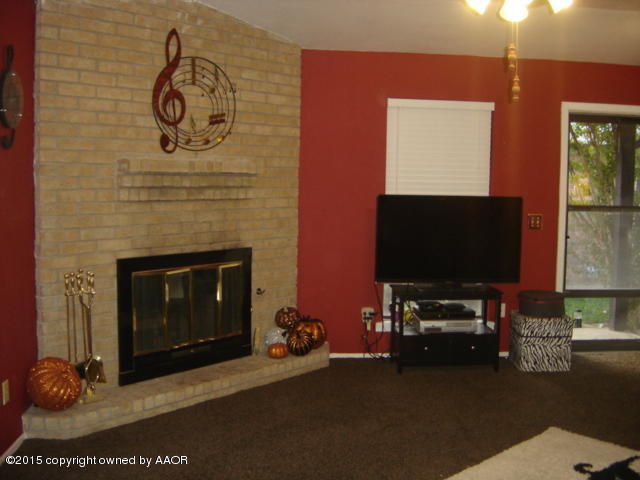3103 Surf Drive Amarillo, TX 79110 - Photo 7 of 19 LR
