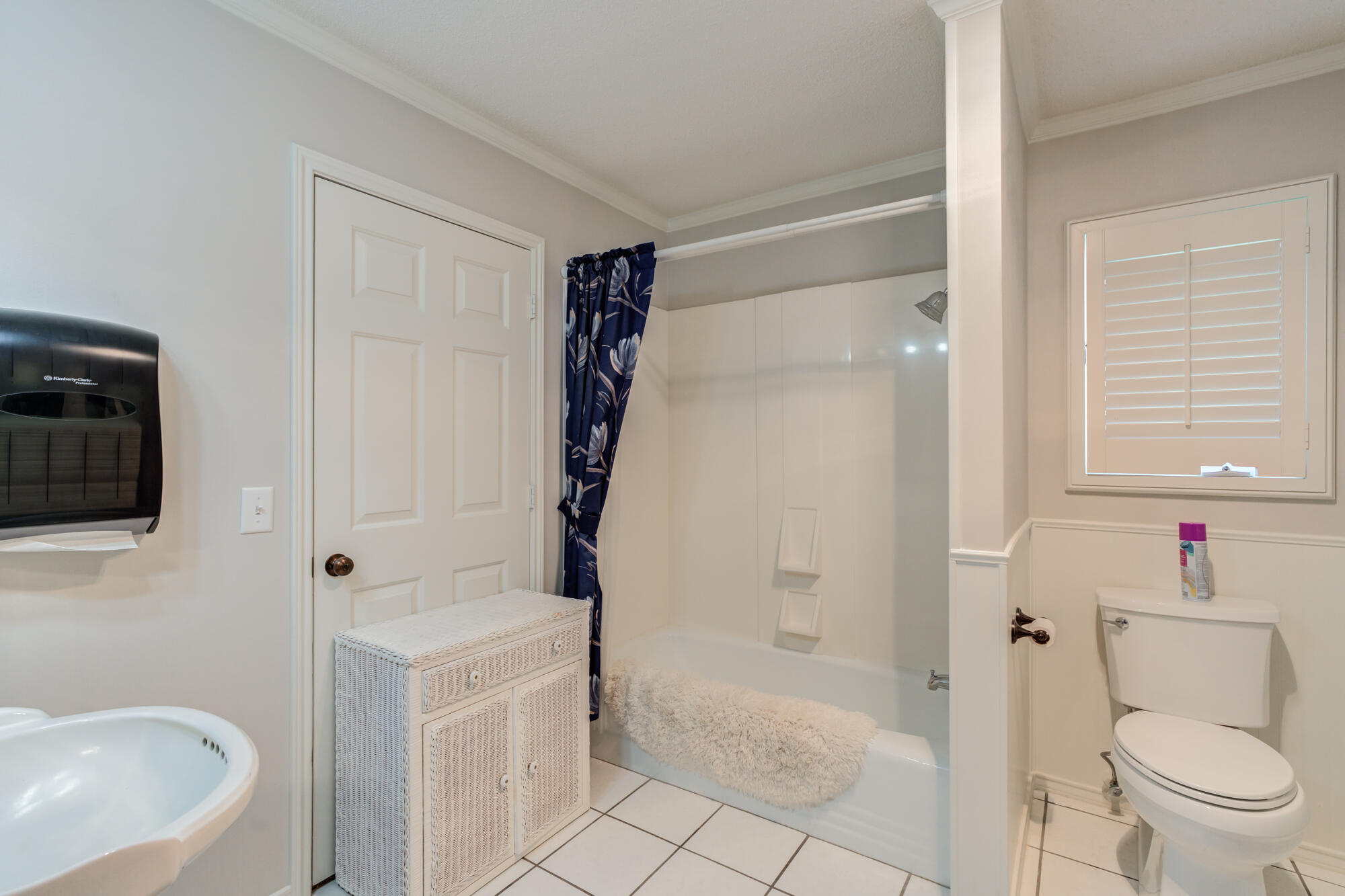8511 C R 6920 Lubbock, TX 79407 - Photo 41 of 56 8511-CR-6920_Lubbock-TX_11_Bathroom-2