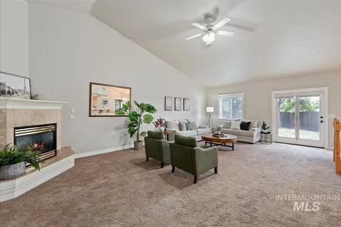 $585,000 | 389 West Bosanka Drive, Eagle, ID 83616